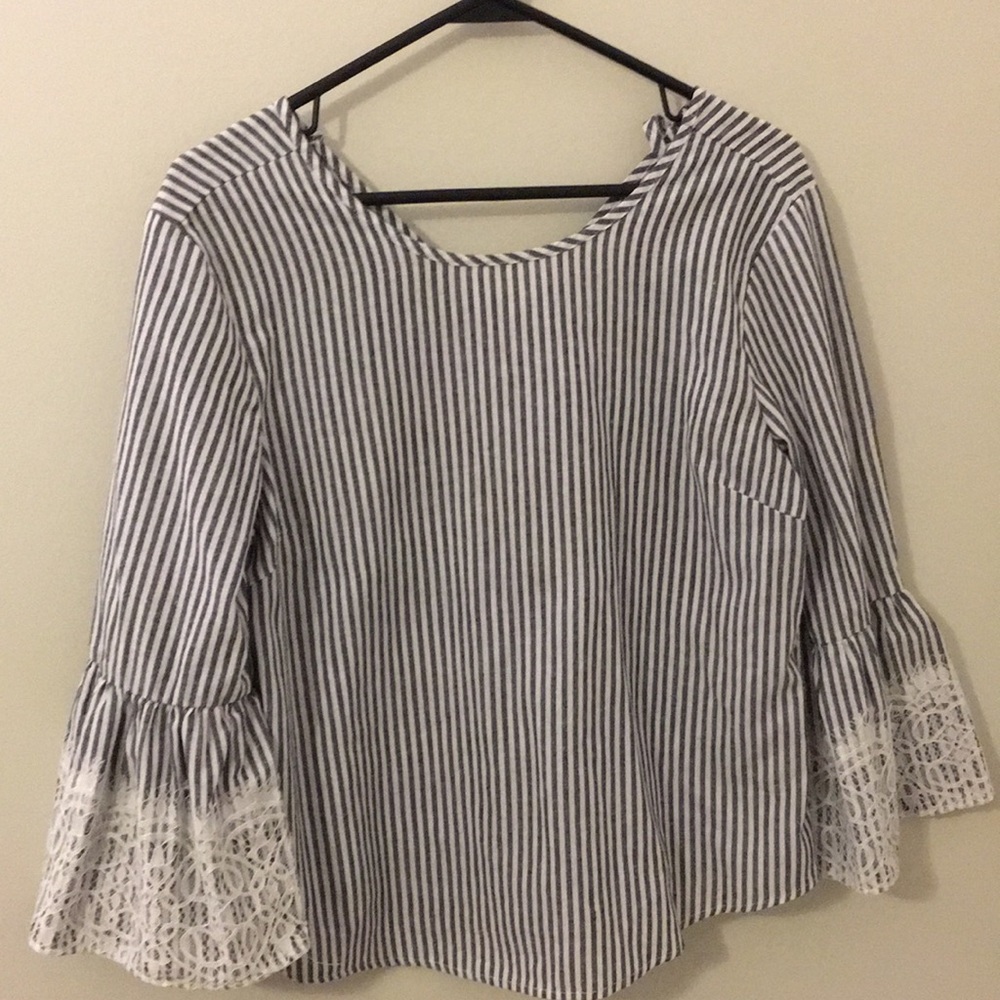 cute top with lace sleeves